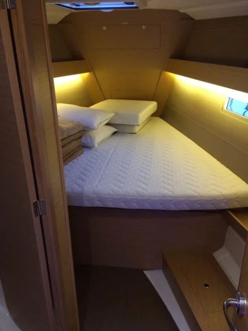 Iliana - Yelkenli içinde Kontokali