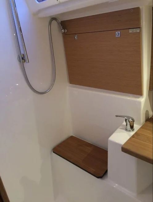 Iliana - Yelkenli içinde Kontokali