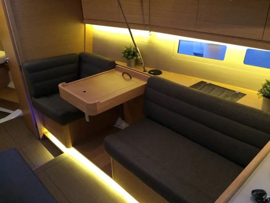 Iliana - Yelkenli içinde Kontokali