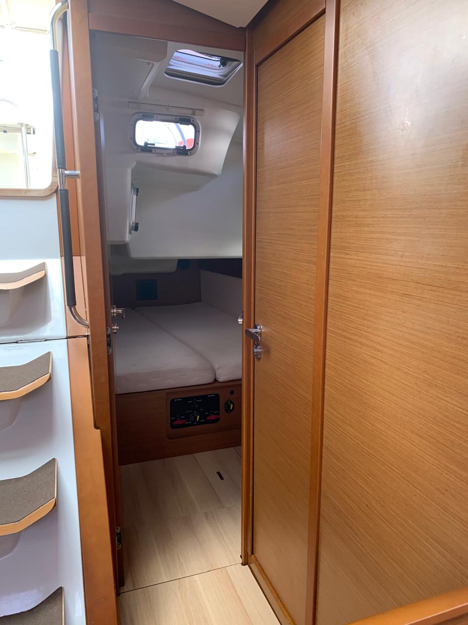 Aquaholic - Sailboat in Perigiali