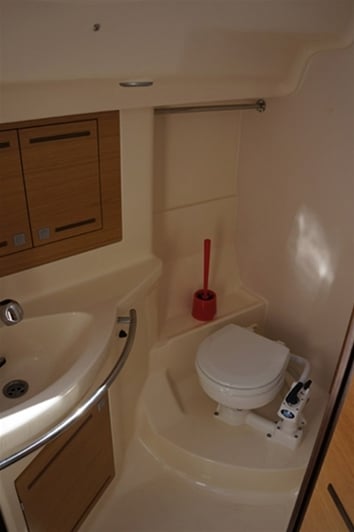 Thalia - Yelkenli içinde Kontokali