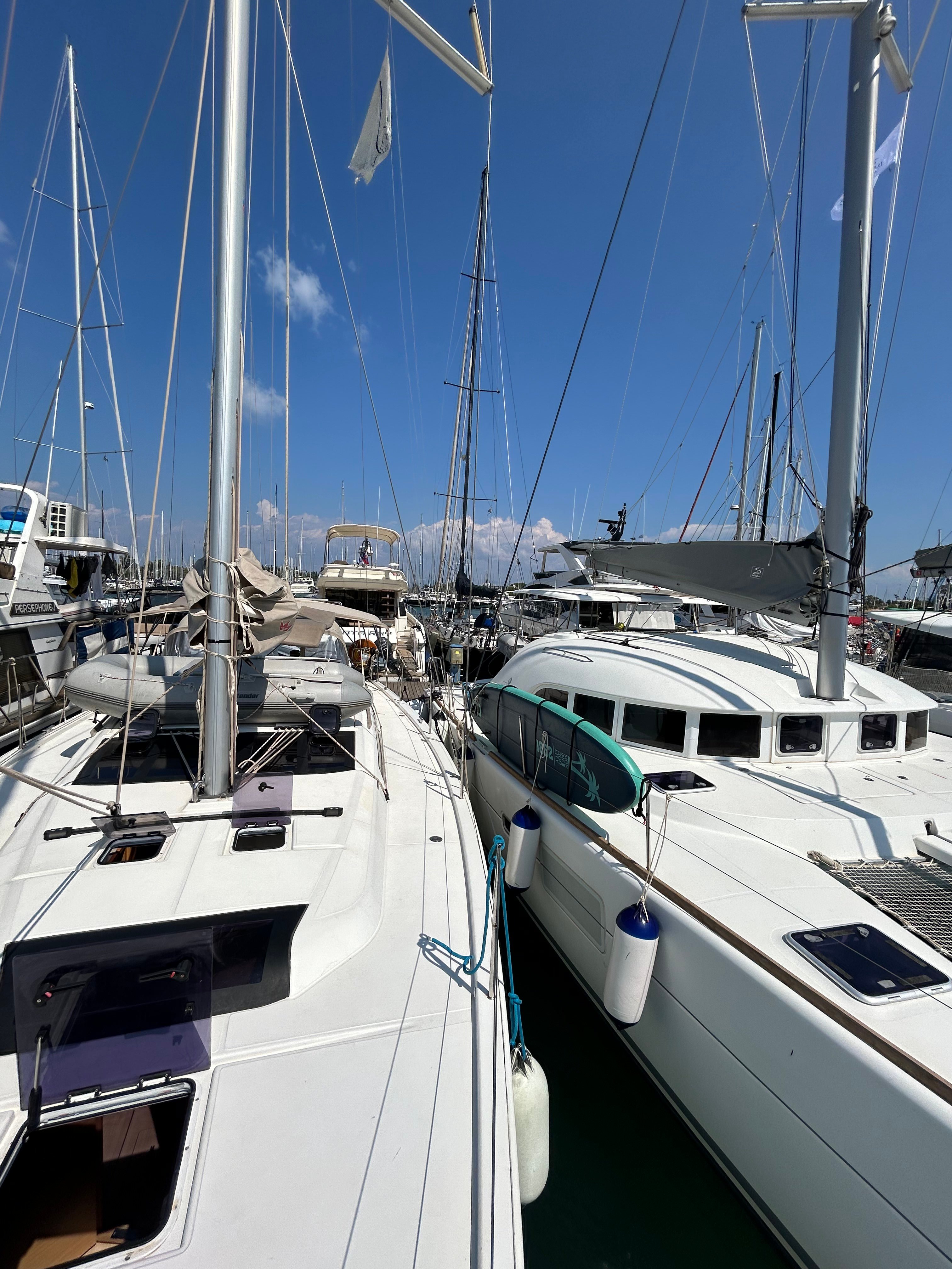 Echo II - Yelkenli içinde Kontokali