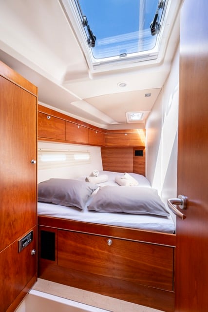 Premium - Sailboat in Pireas