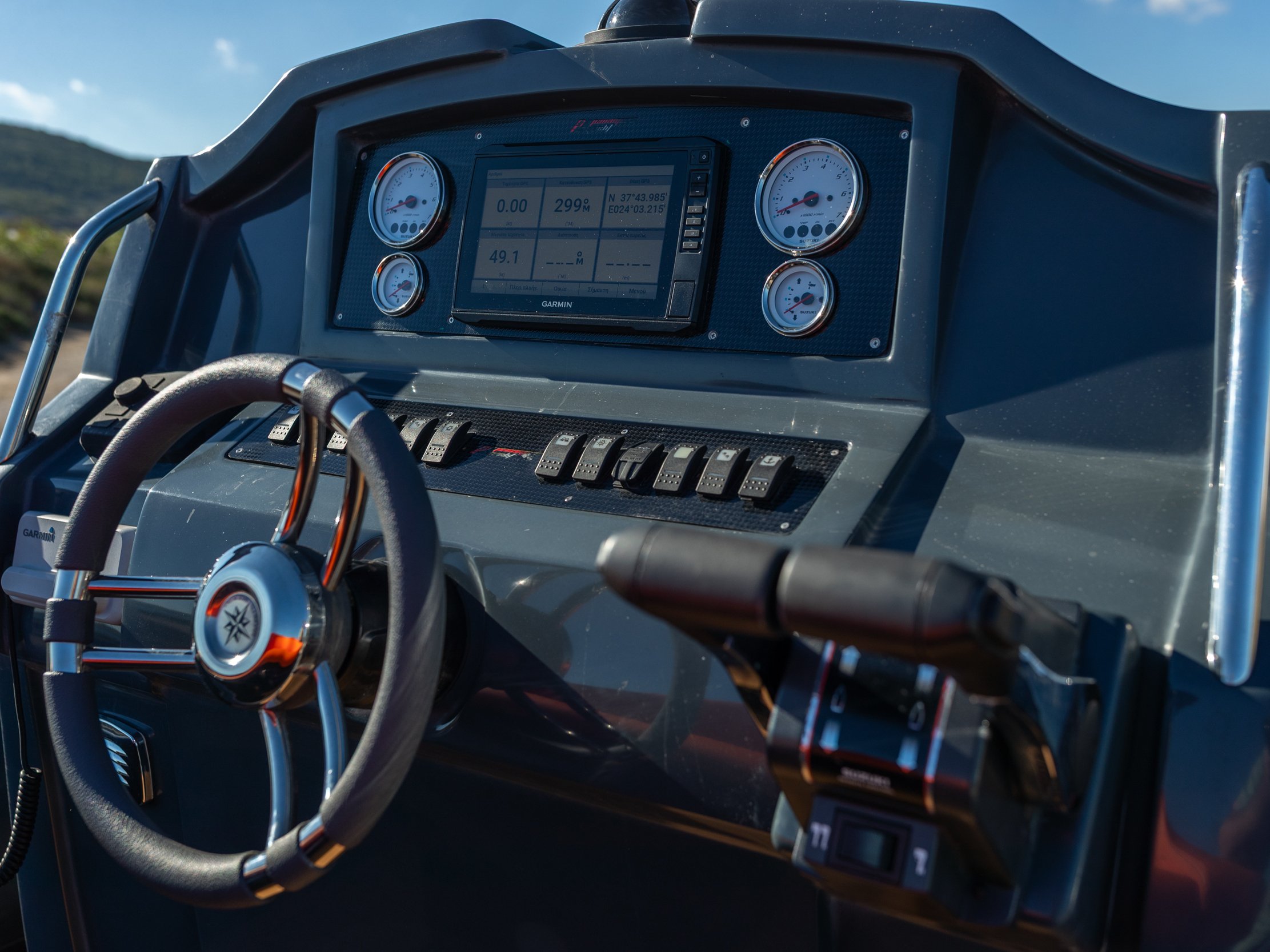 Viviana - Motor Yat içinde Lavrio