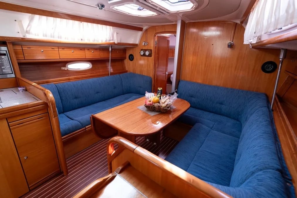 Mr Bojangles - Sailboat in Palairos