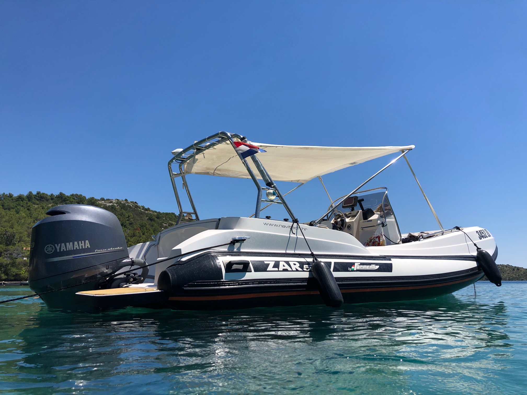 no name - Motor Yacht in Sukošan