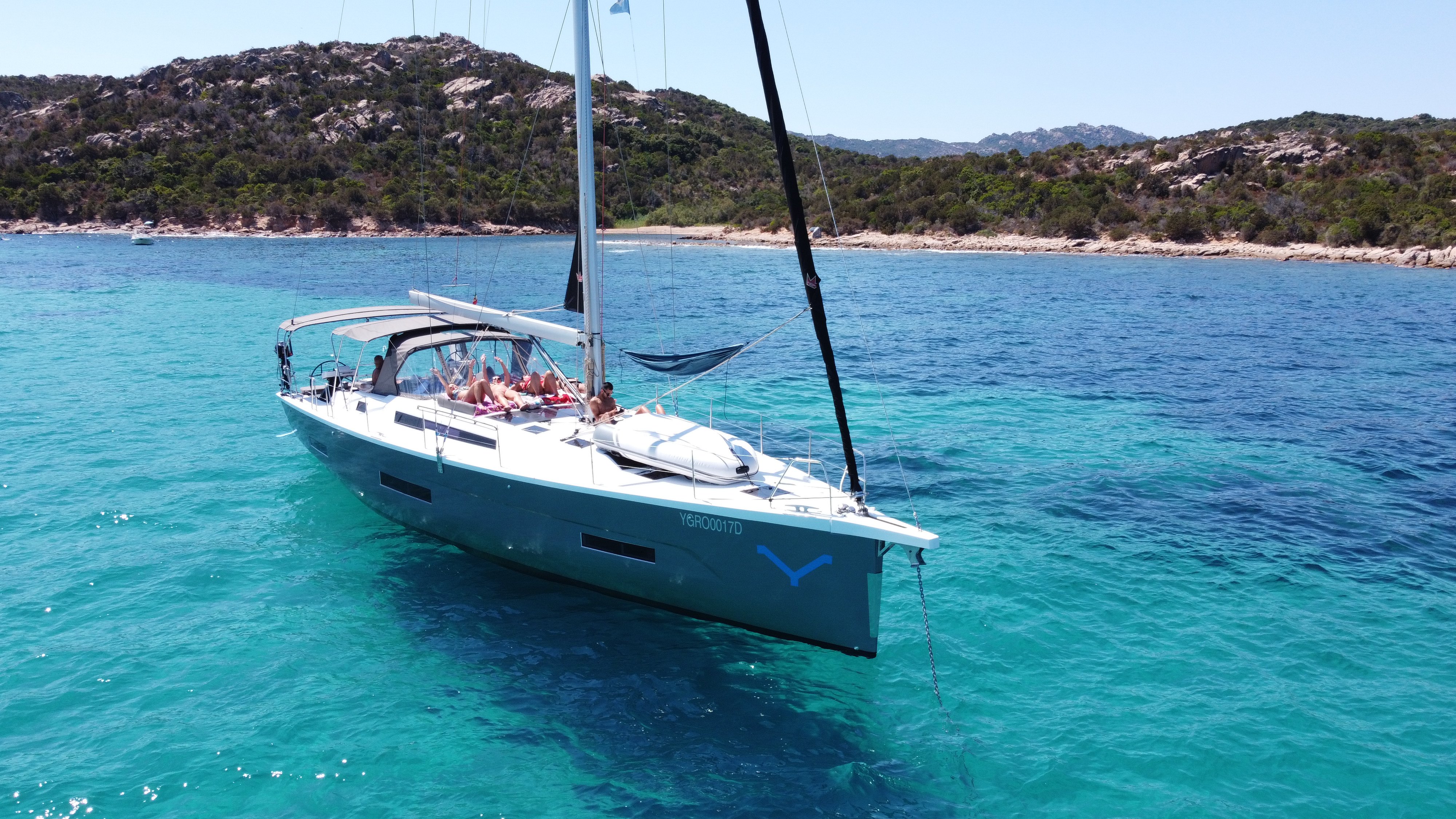 Asperula - Sailboat in Portisco