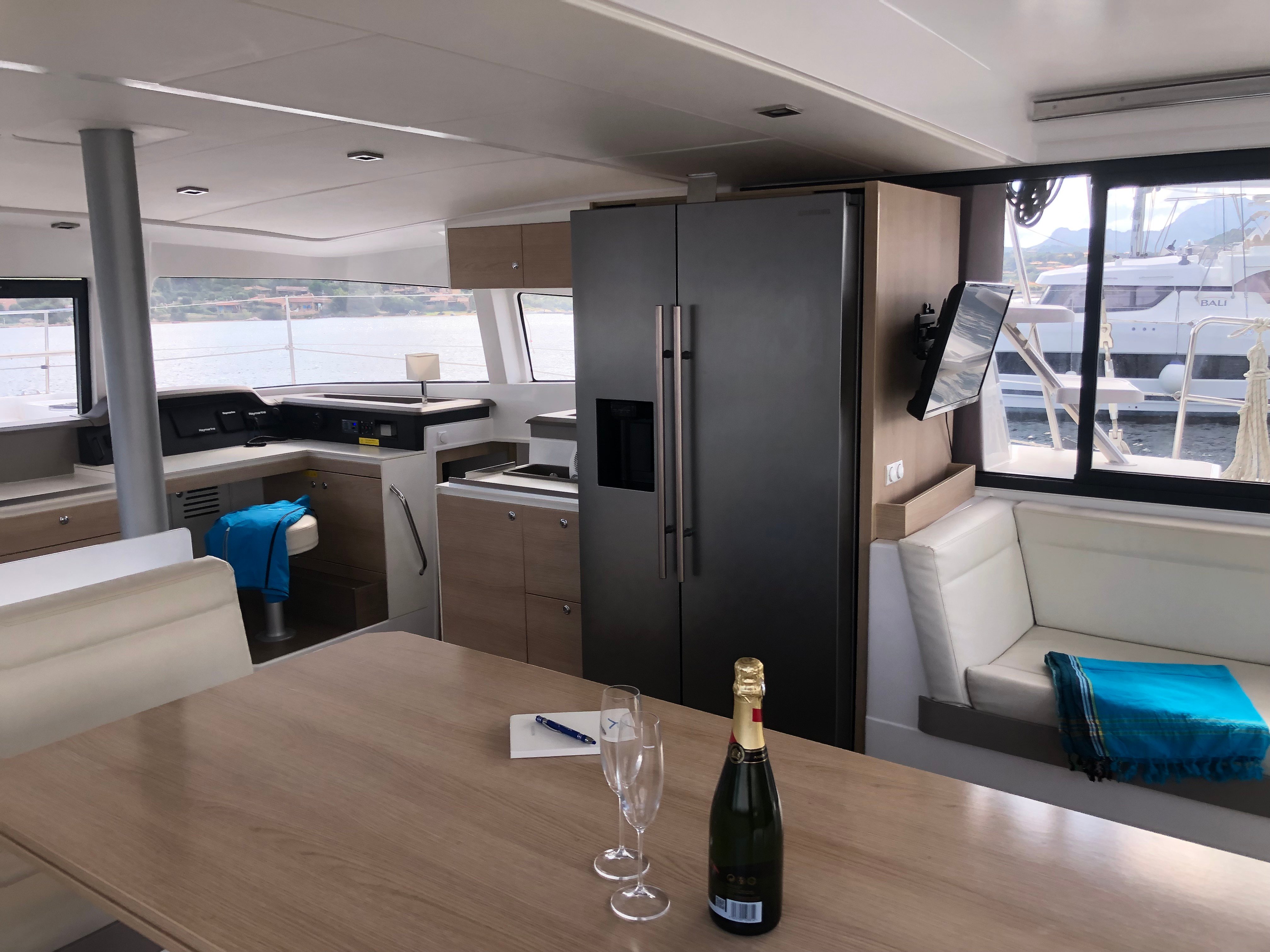 Hogwarts - Catamaran in Porto Rotondo