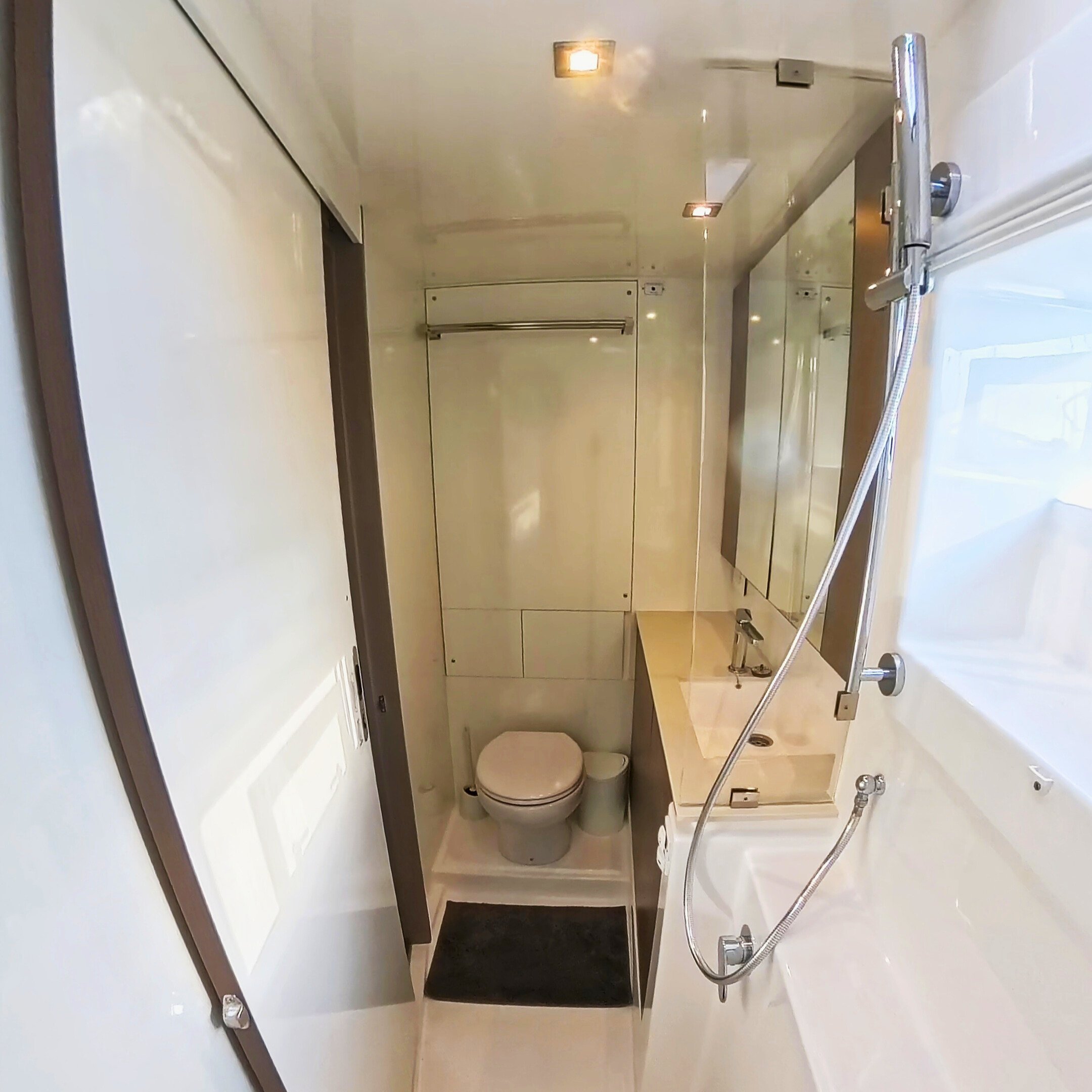 Sonea - Catamaran in Bibinje