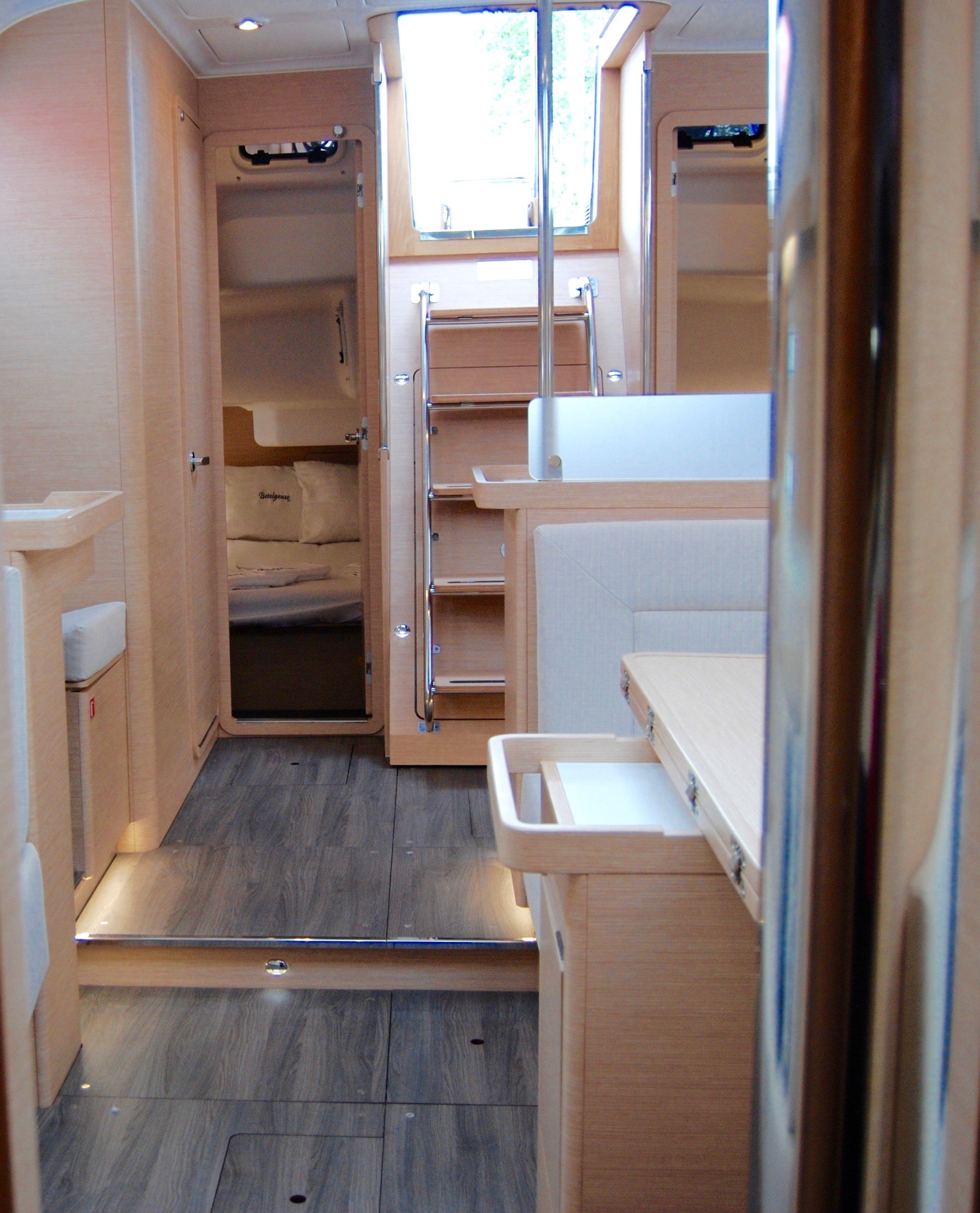 Betelgeuse (Electric Heads, Inverter) - Yelkenli içinde Alimos