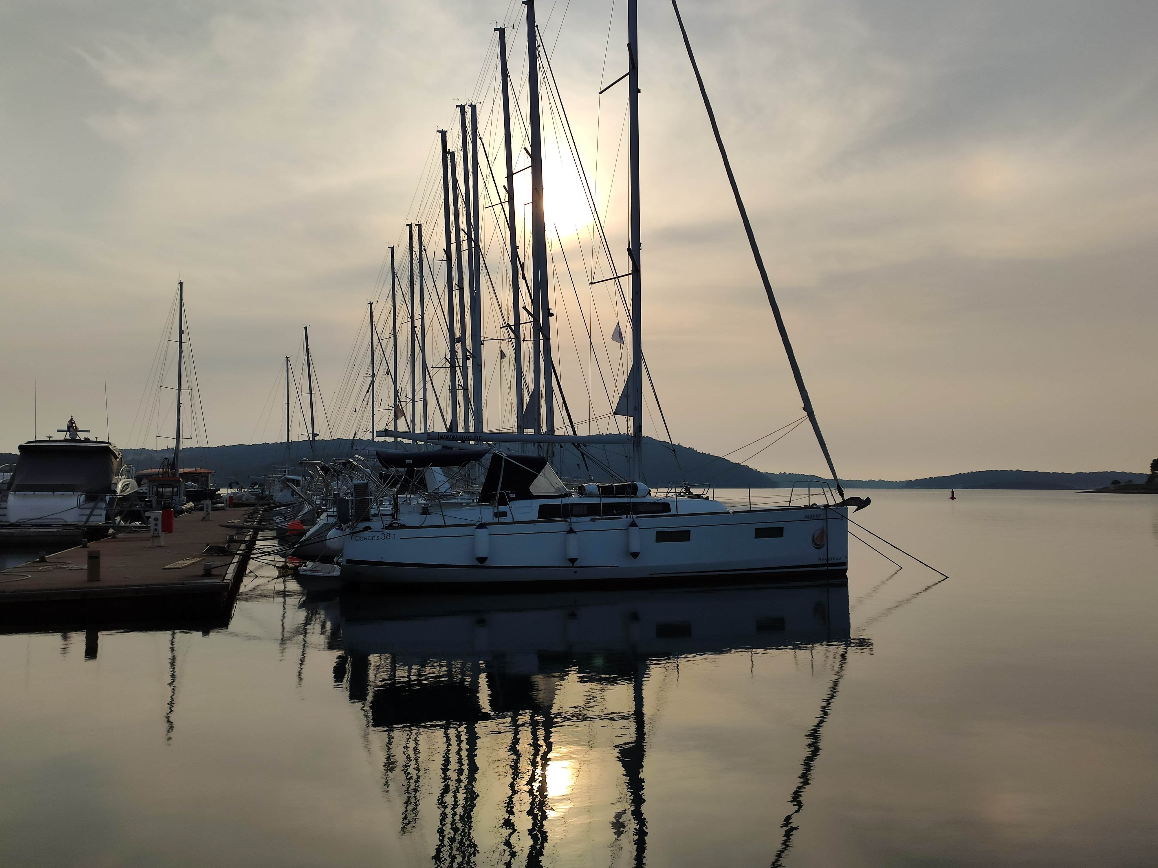 Citrea - Sailboat in Medulin