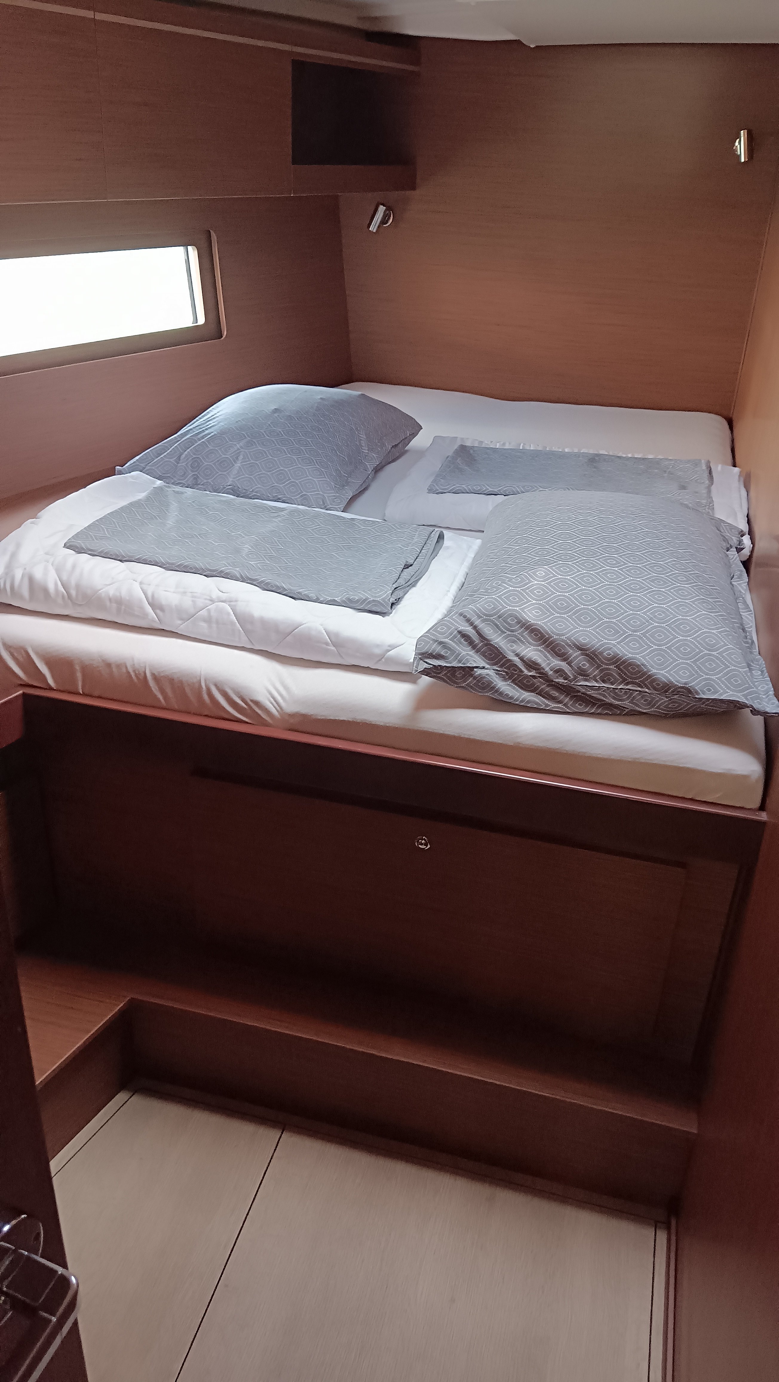 Alba - Sailboat in Komolac