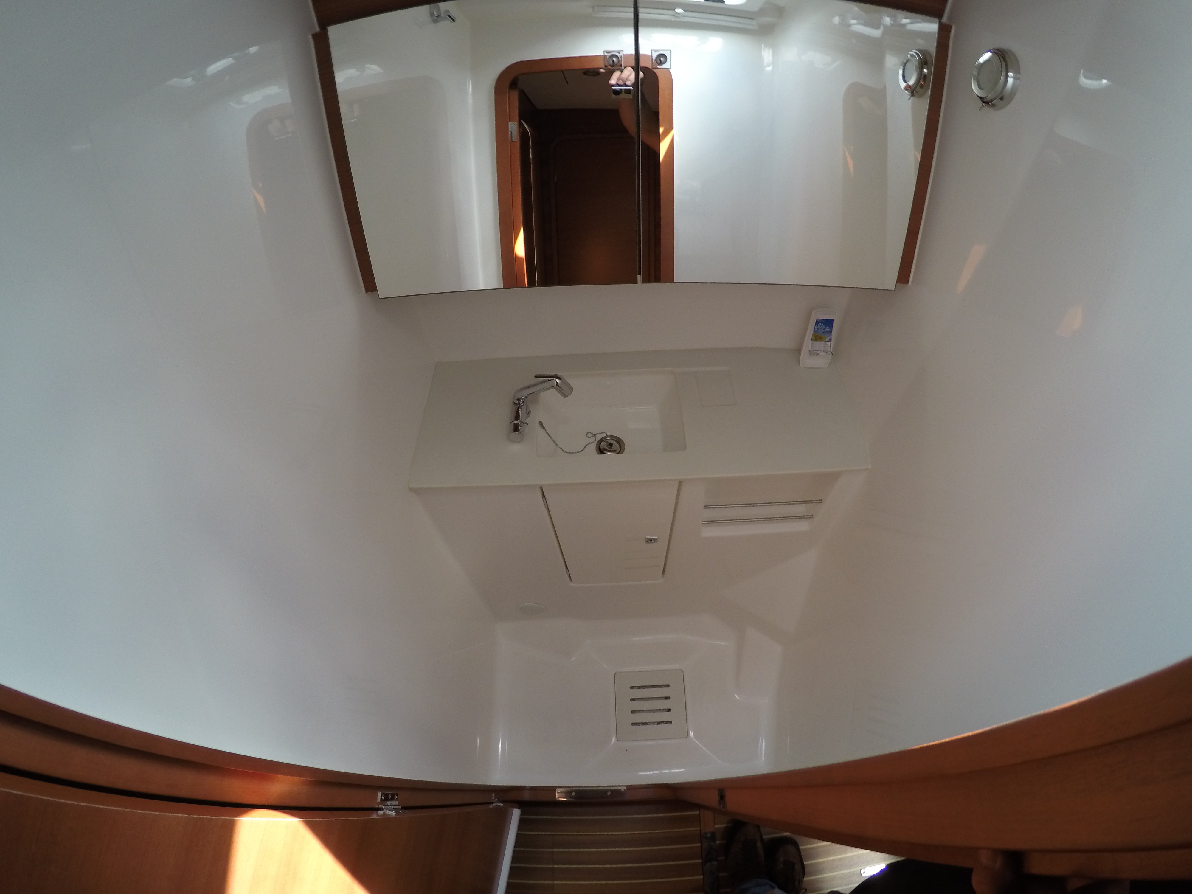 Luce - Sailboat in Komolac