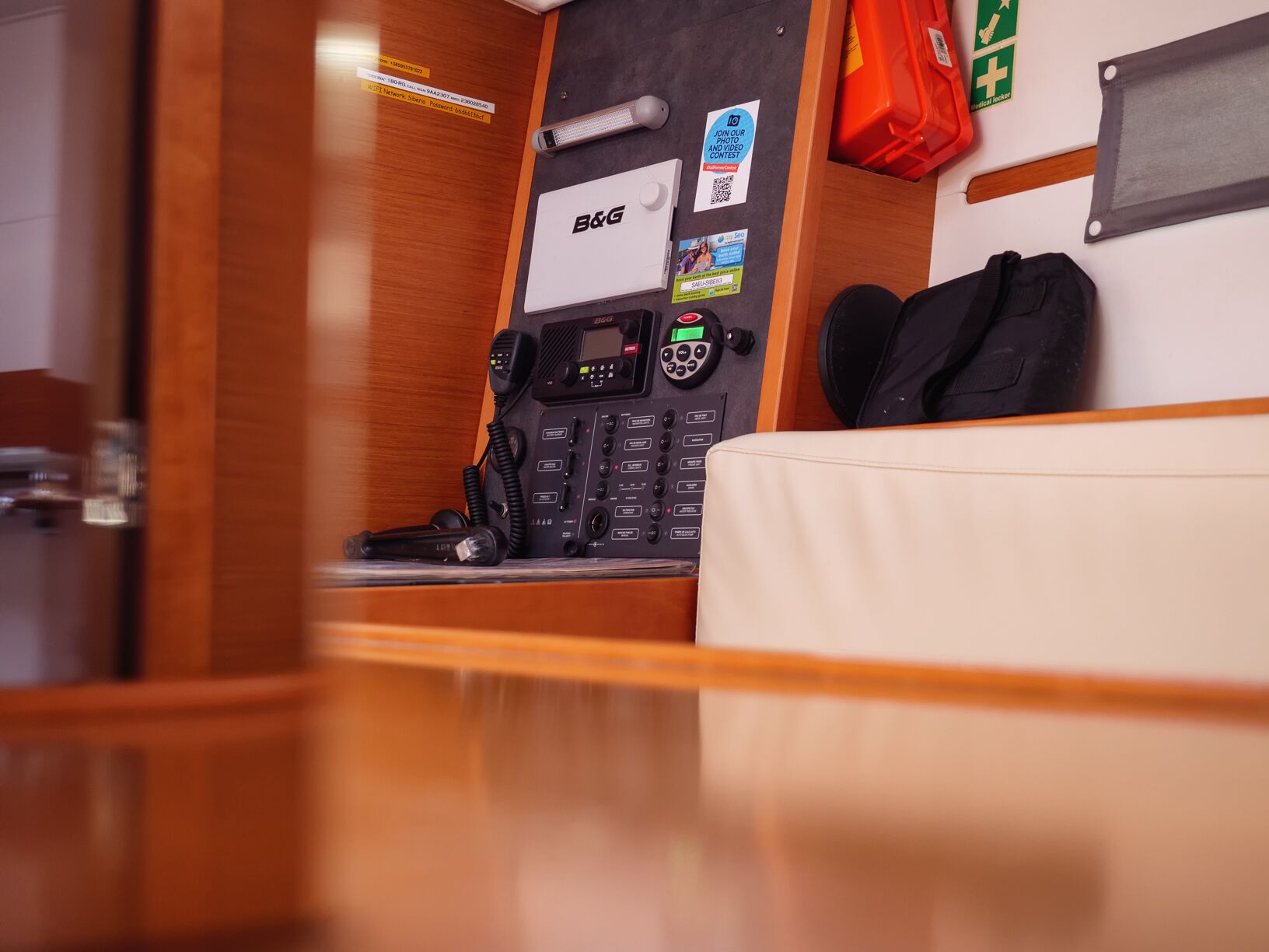 SIBERIA - Sailboat in Rogač