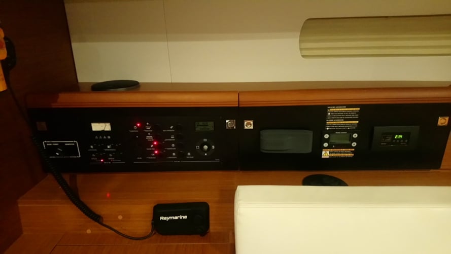 Mayflower - Sailboat in Mpenitses