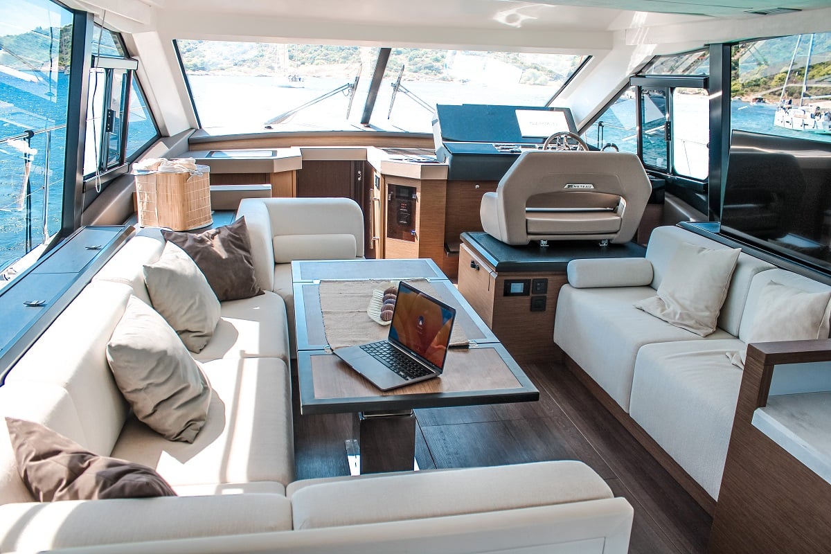 Nora - Motor Yacht in Seget Donji