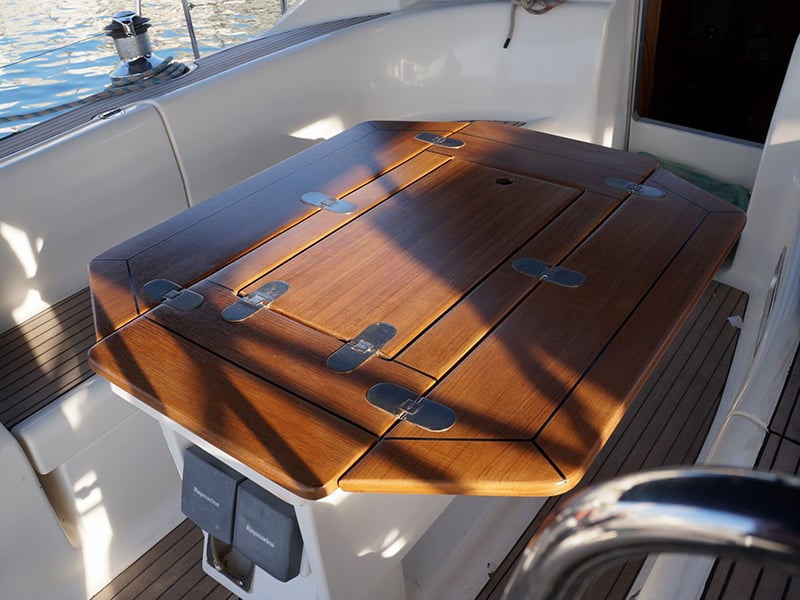 Aegle - Sailboat in Volos