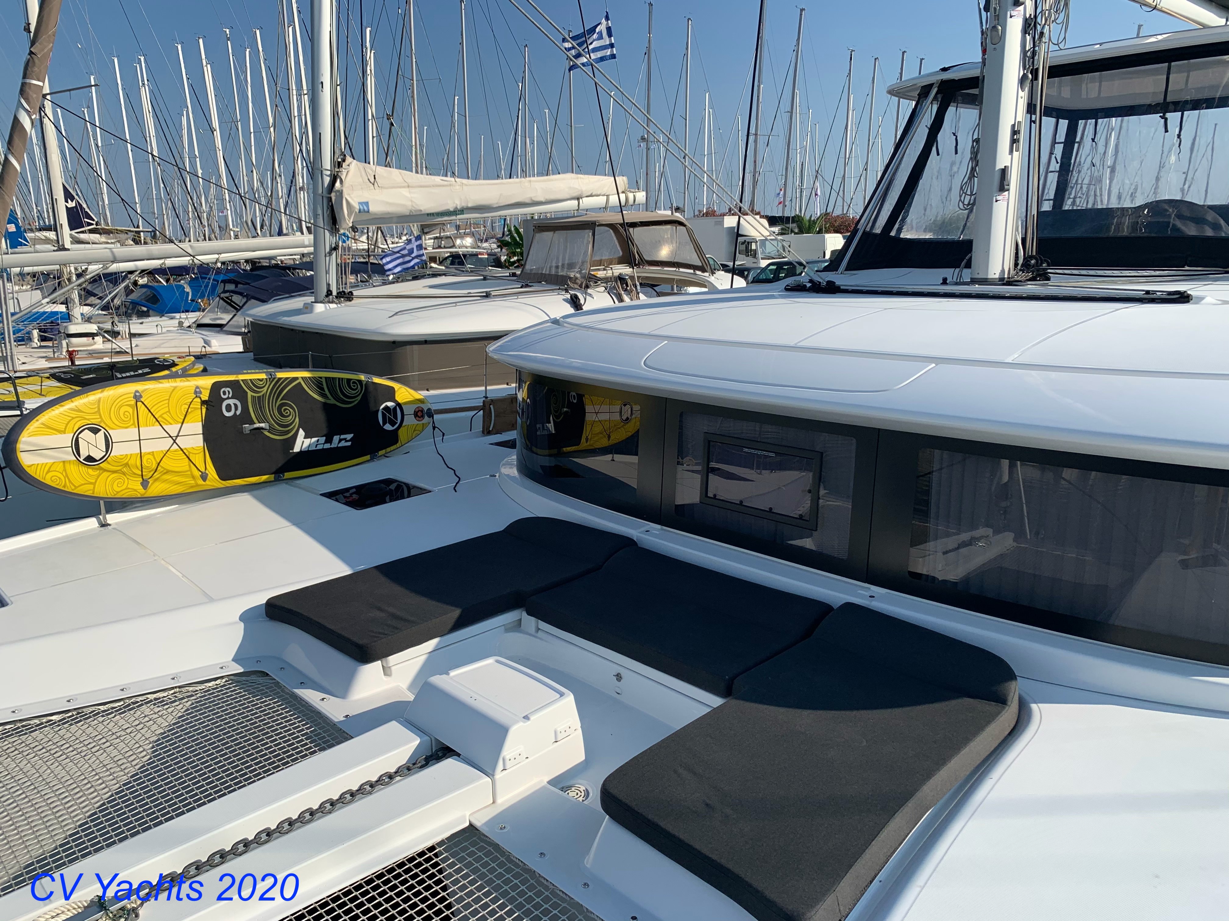 Diamond Seas - Catamaran in Alimos