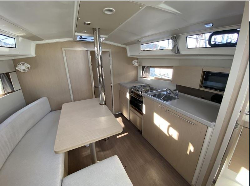 Maximus - Sailboat in Grimaud