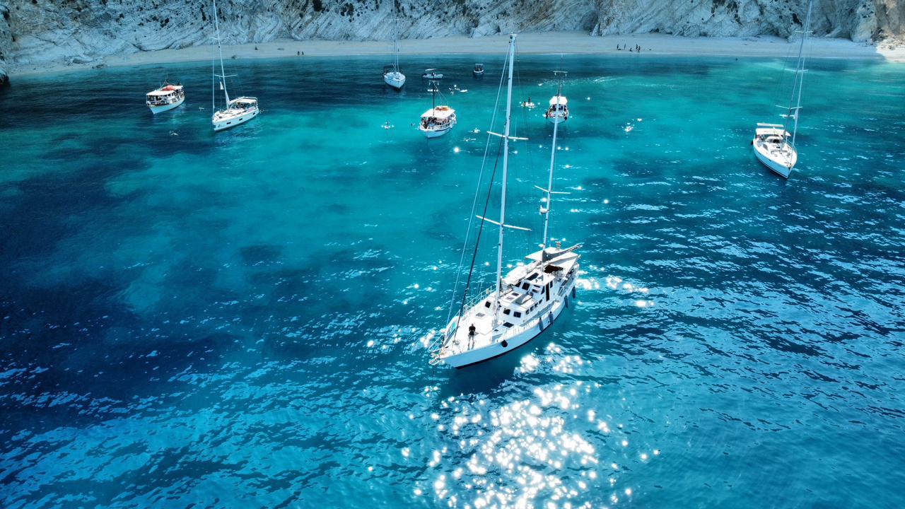 Tama - Sailboat in Fiskardo