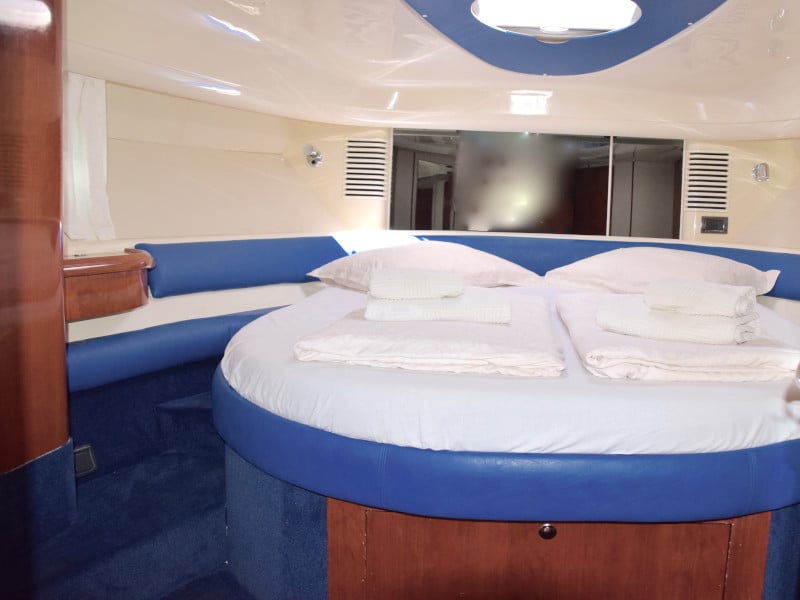 H.I.T. - Motor Yacht in Primošten