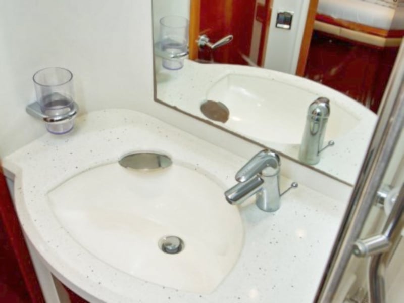 Cool - Motor Yat içinde Primošten