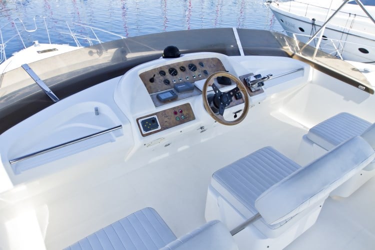 Antares II - Motor Yat içinde Primošten