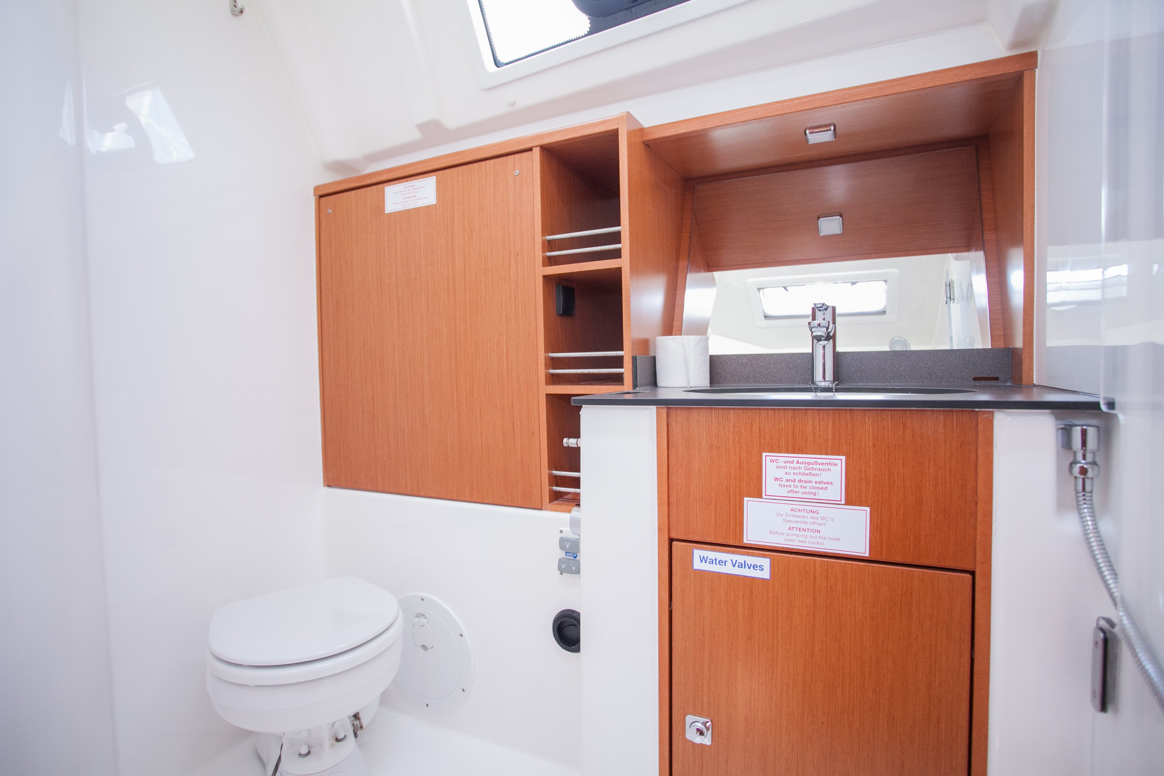 Dolce vita - Sailboat in Trogir