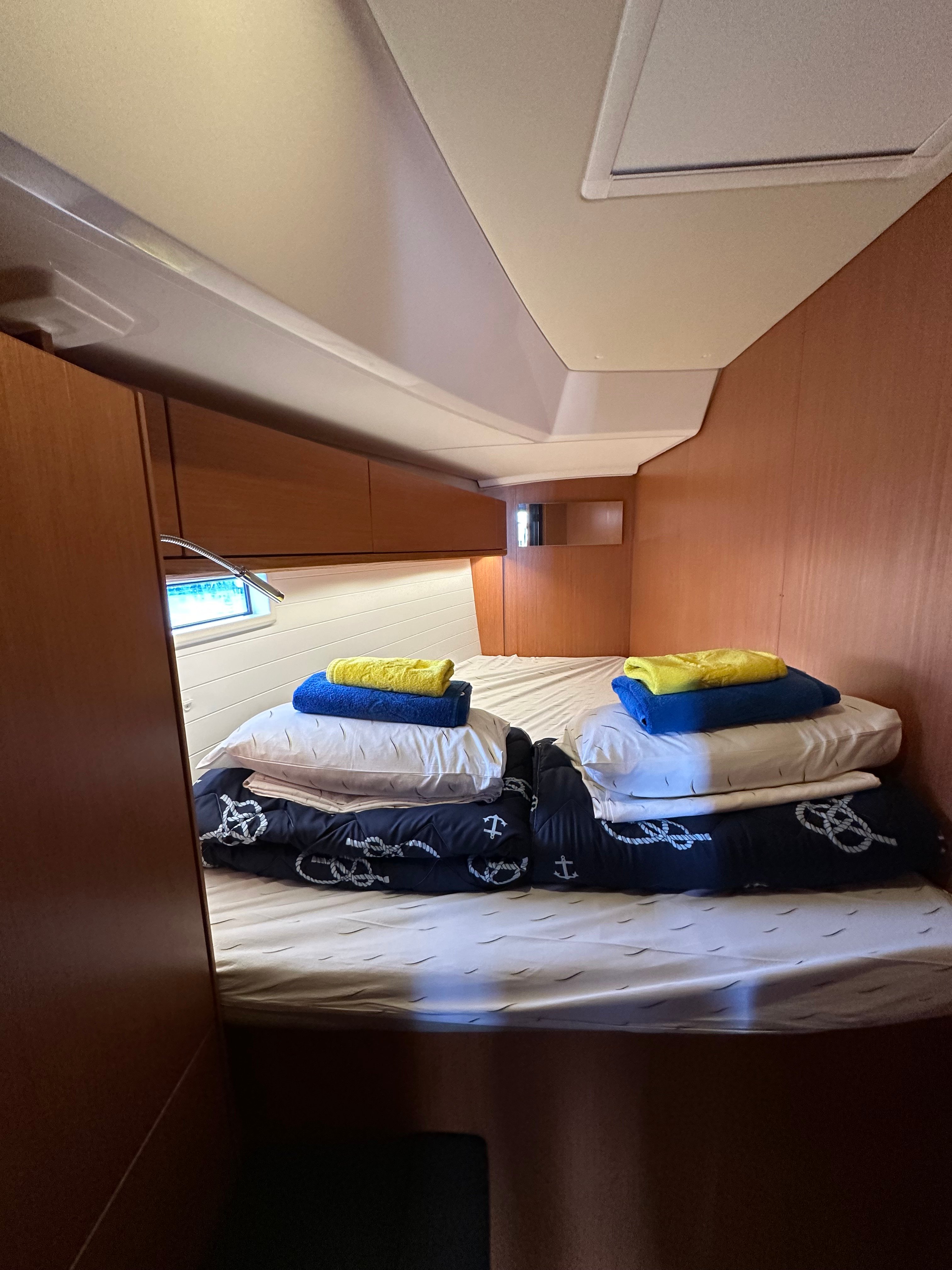 Iskra - Sailboat in Trogir