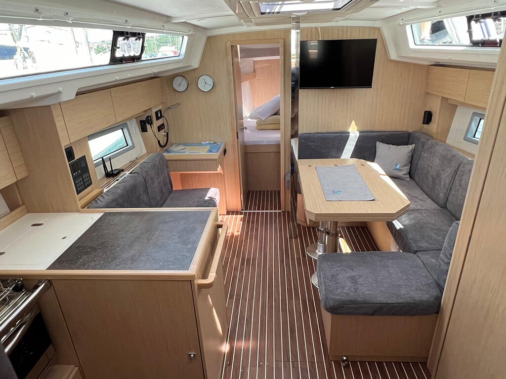 Moya - Sailboat in Trogir