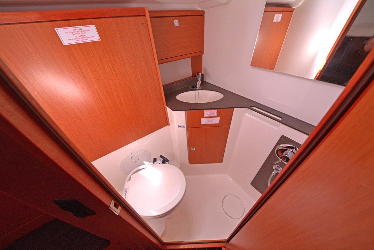 Tequila - Sailboat in Trogir