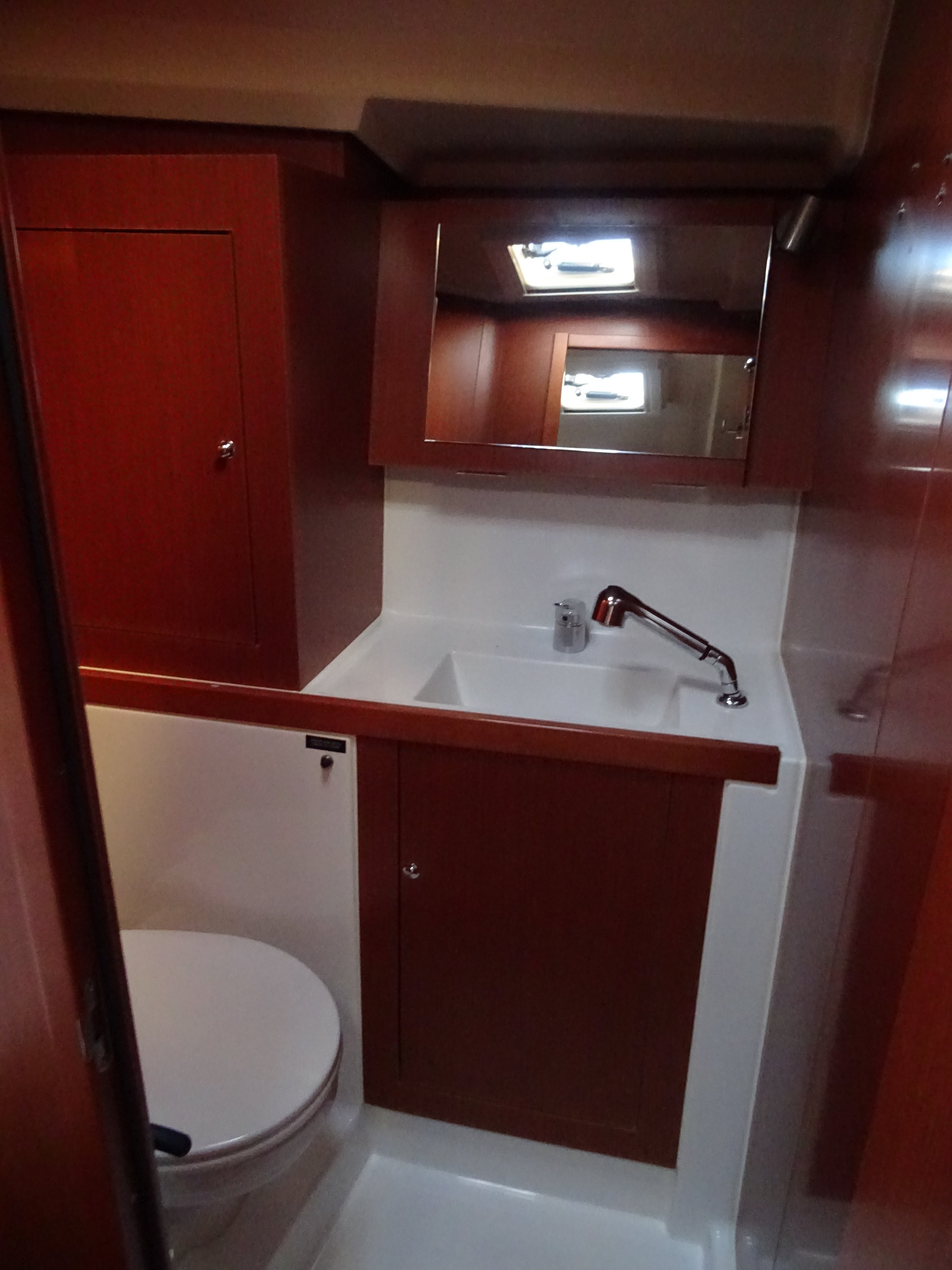 Ariadne - Yelkenli içinde Alimos