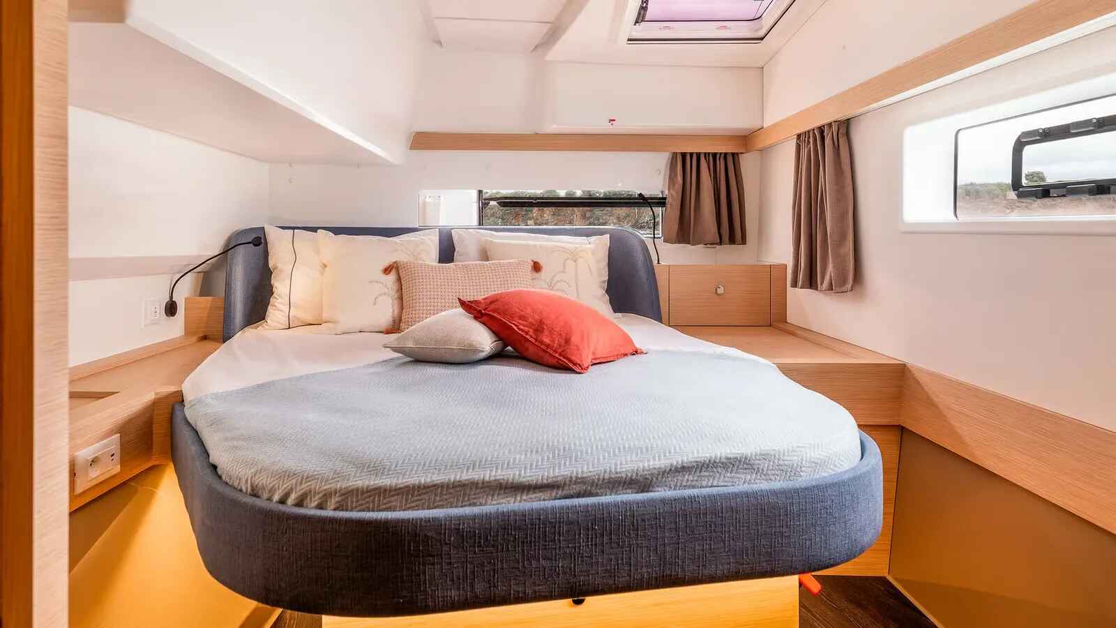 HaLo - Katamaran içinde Lefkada