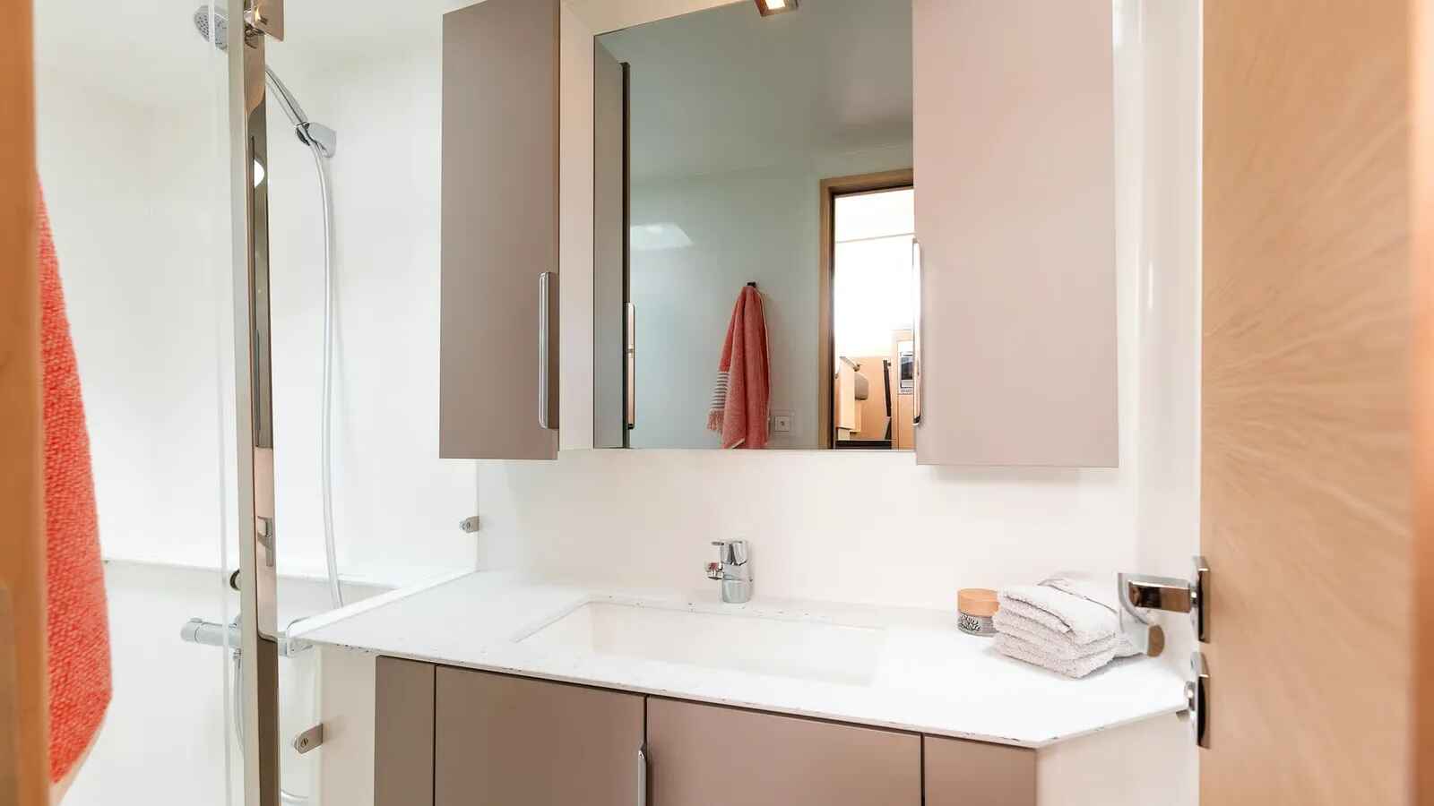 HaLo - Katamaran içinde Lefkada