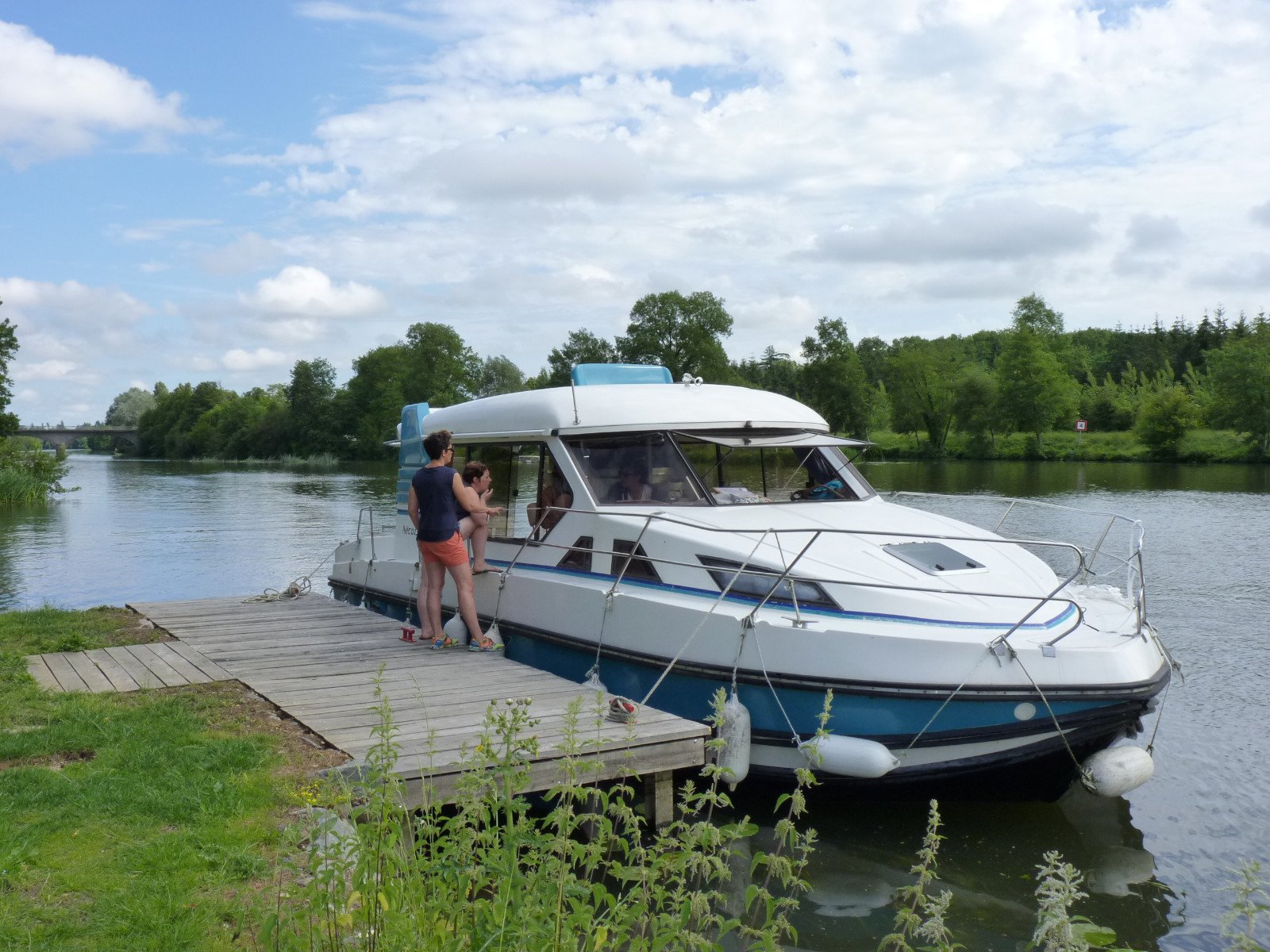 Mandoline - Motor Yacht in Sablé-sur-Sarthe