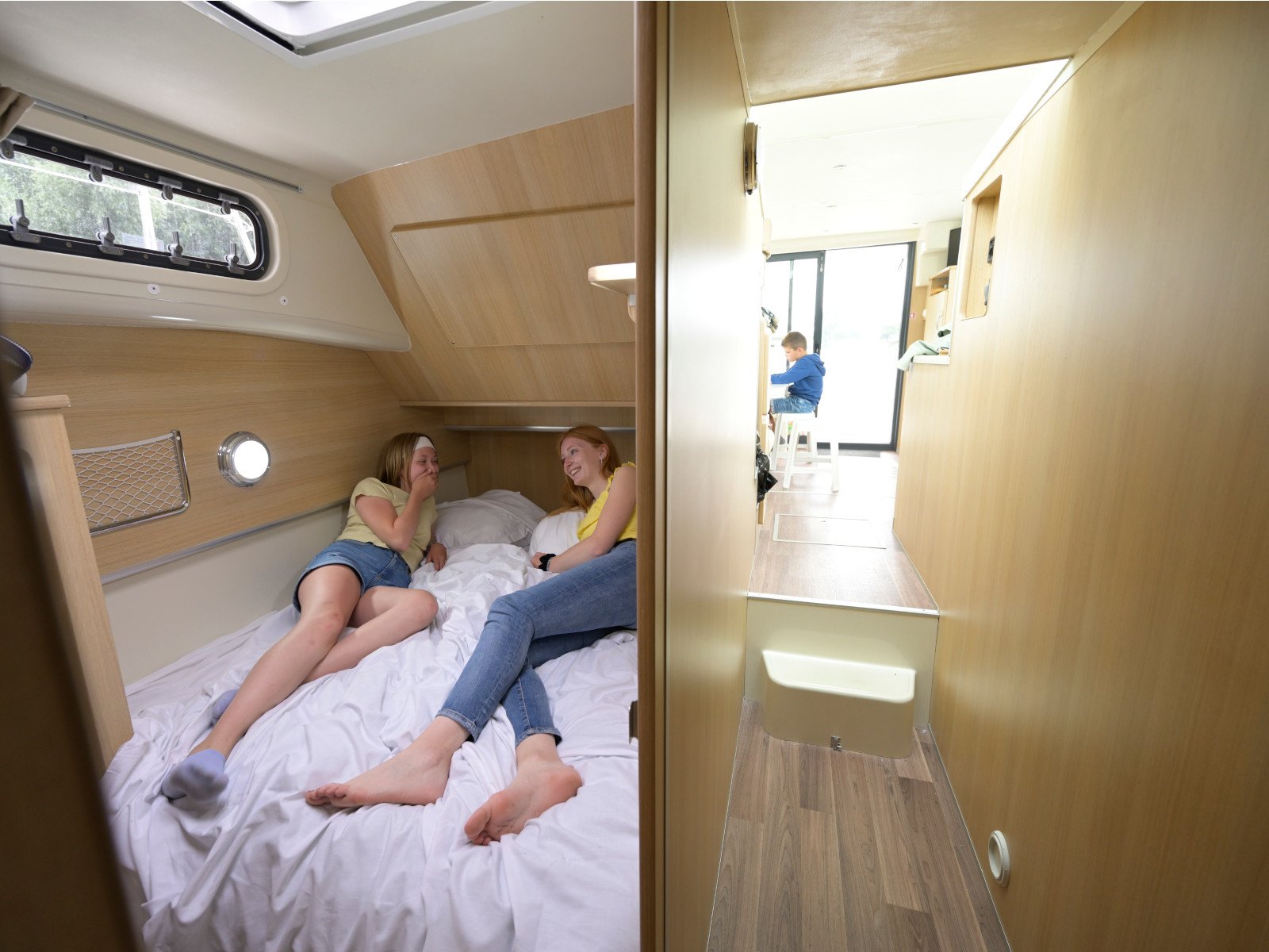 Orchestra - Motor Yacht in Grez-Neuville