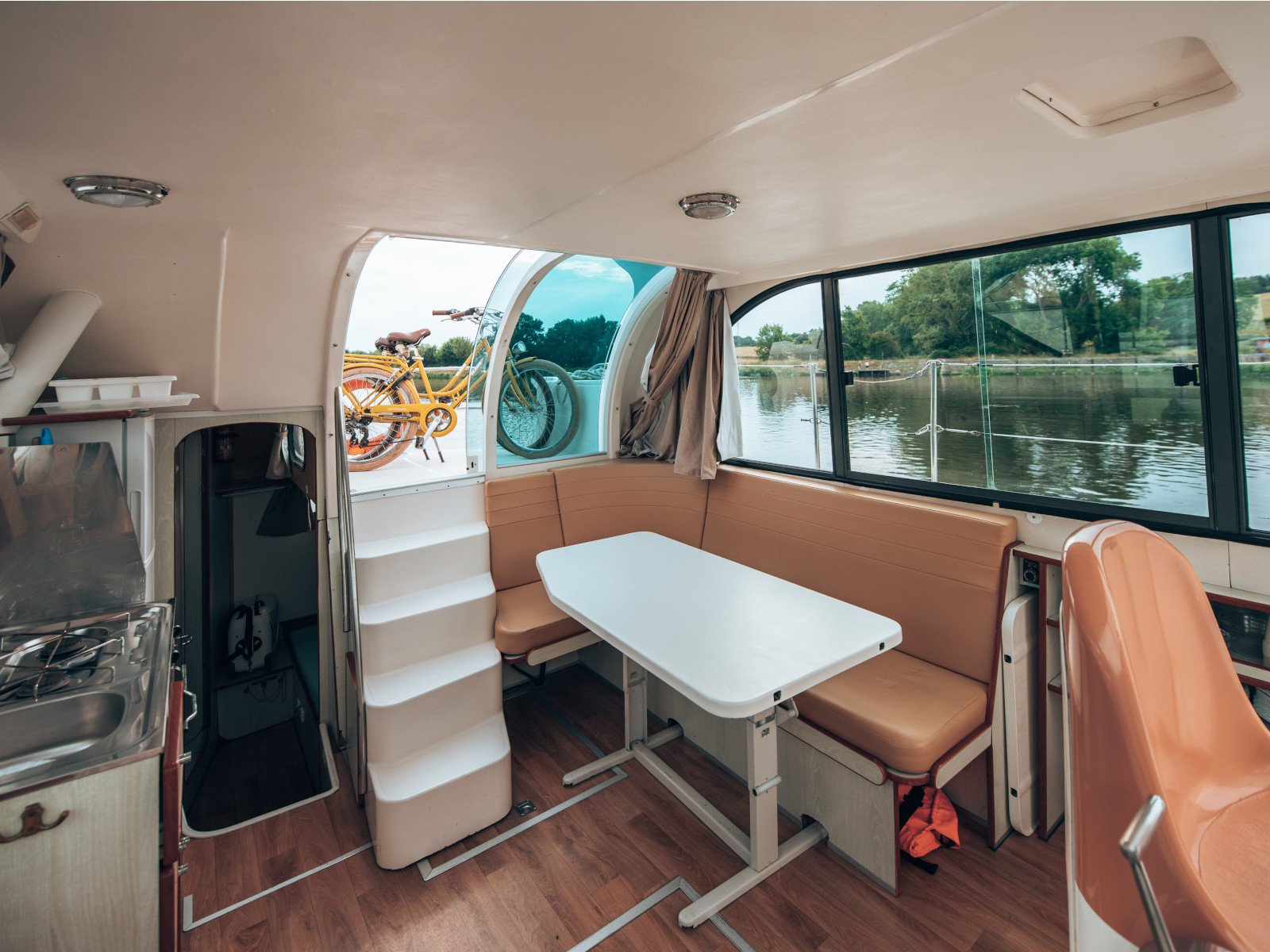 Allegro 1 - Motor Yacht in Sablé-sur-Sarthe