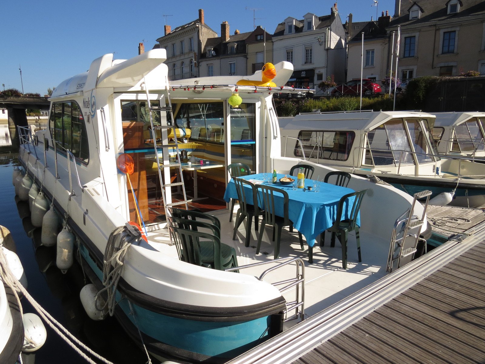 Alto - Motor Yacht in Sablé-sur-Sarthe