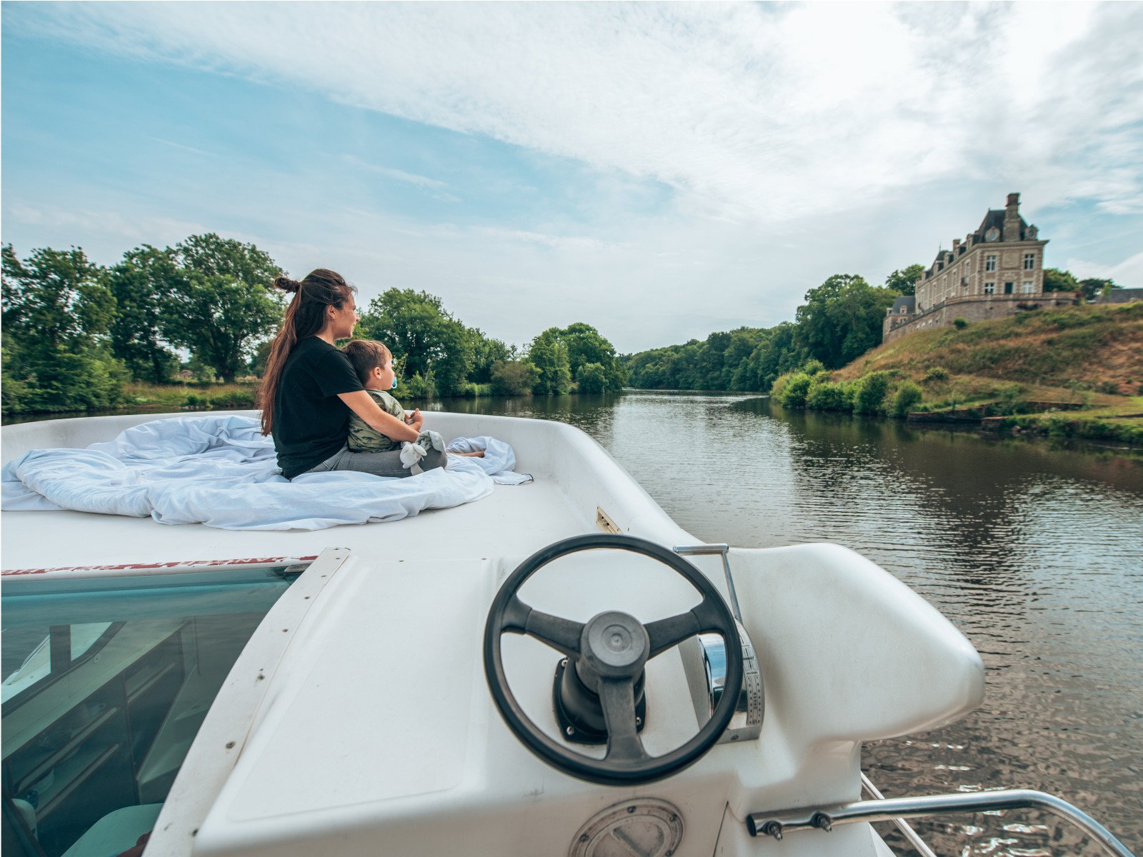 Allegro 2 - Motor Yacht in Grez-Neuville