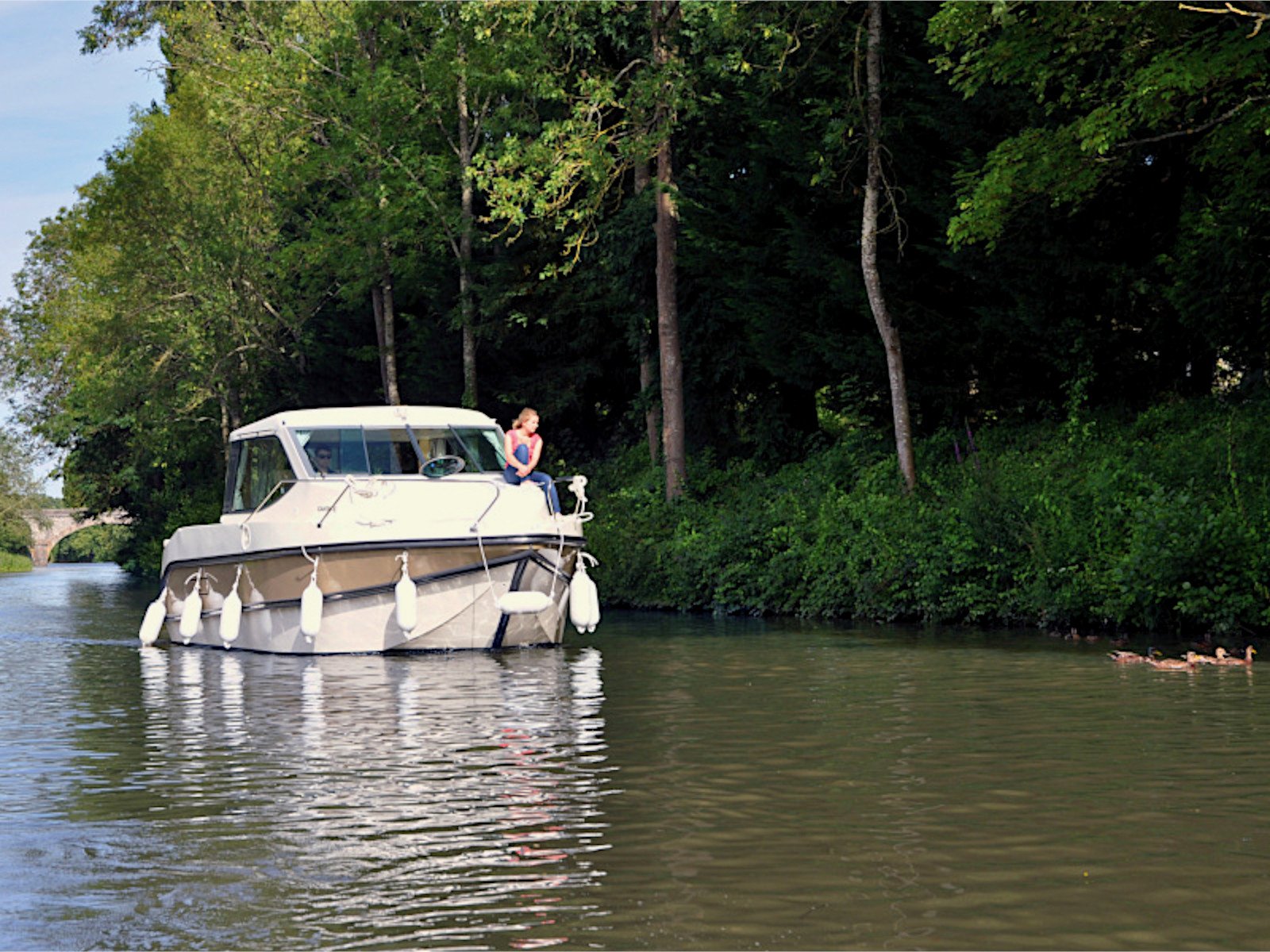 Cantate - Motor Yacht in Grez-Neuville