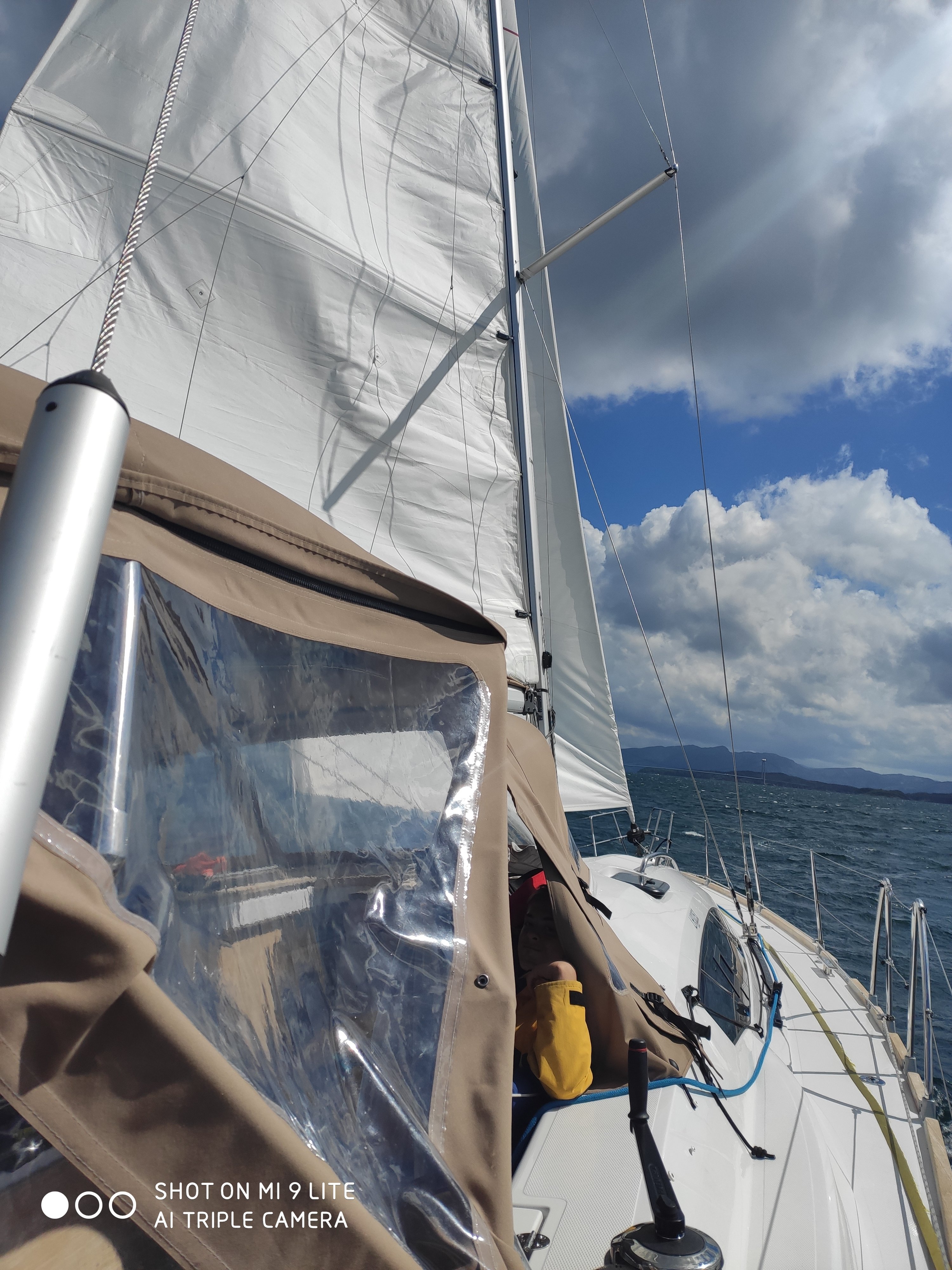 Perlen - Sailboat in Ytrebygda