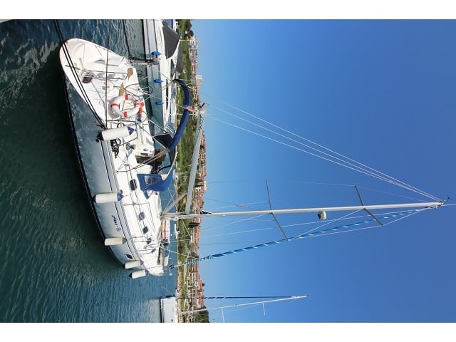 AMUN RE - Sailboat in Punat