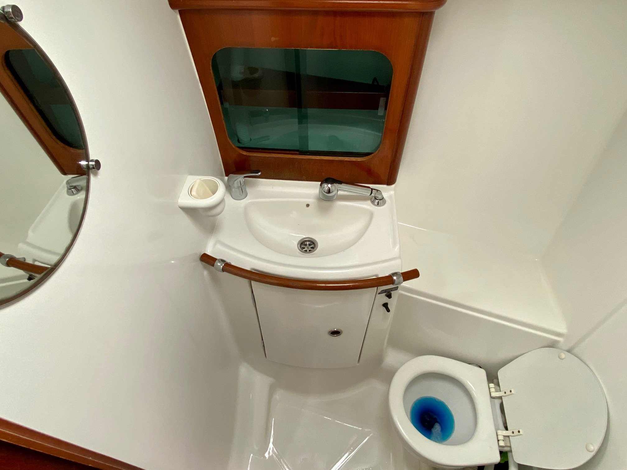 Argo - Sailboat in Paleo Faliro