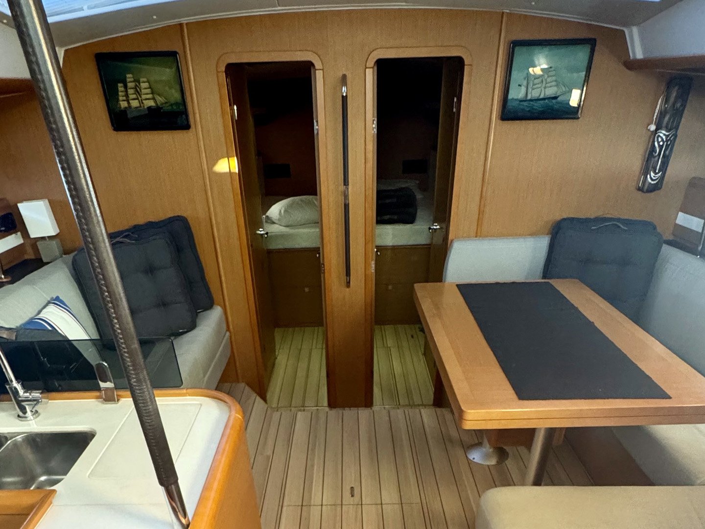 Premium - Sailboat in Komolac