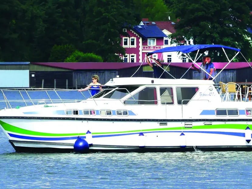 Aphrodite - Motor Yacht in Lübz