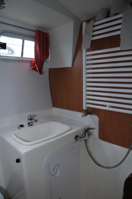 Athene - Motor Yacht in Lübz