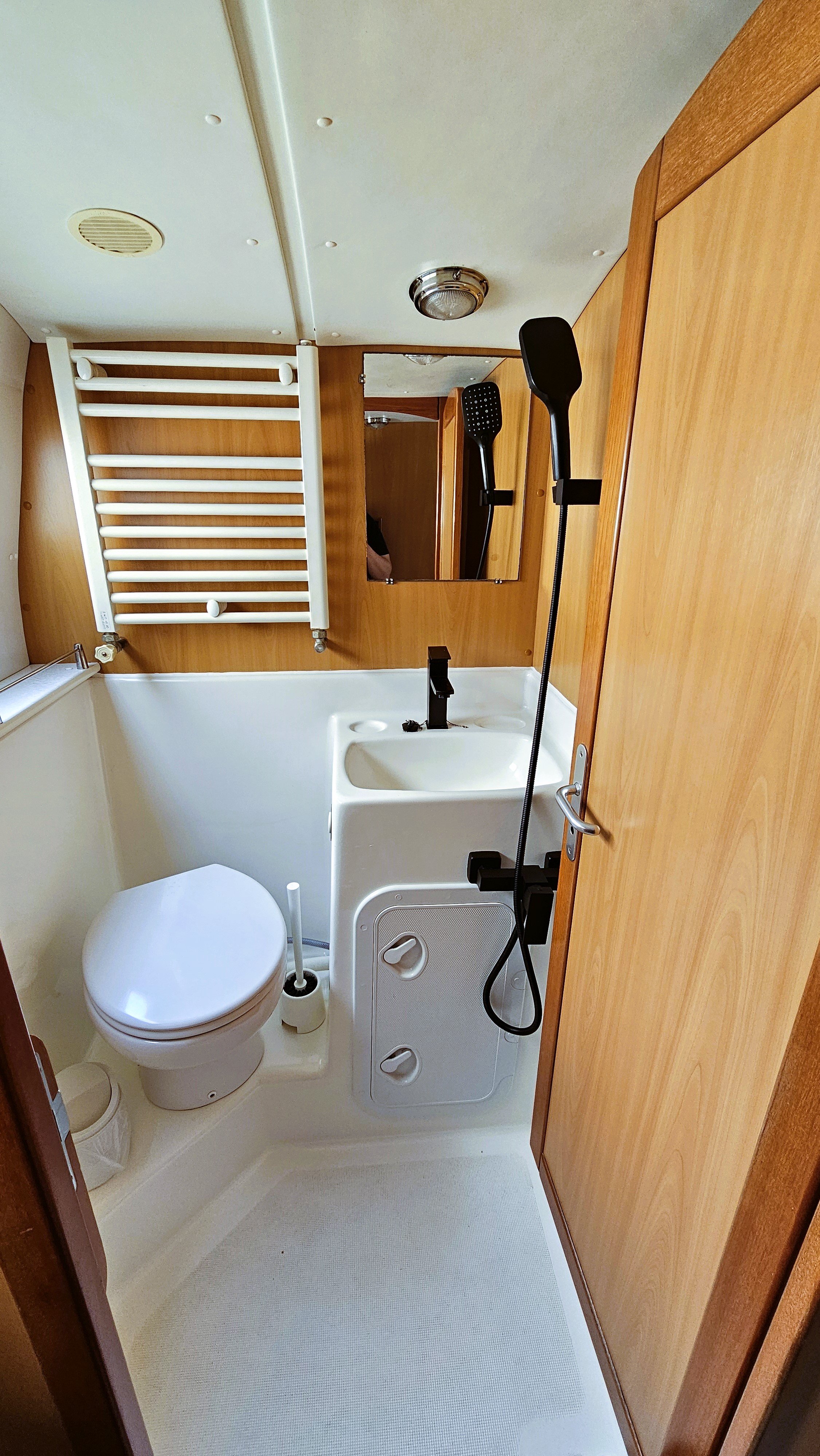 Gaia - Motor Yacht in Lübz