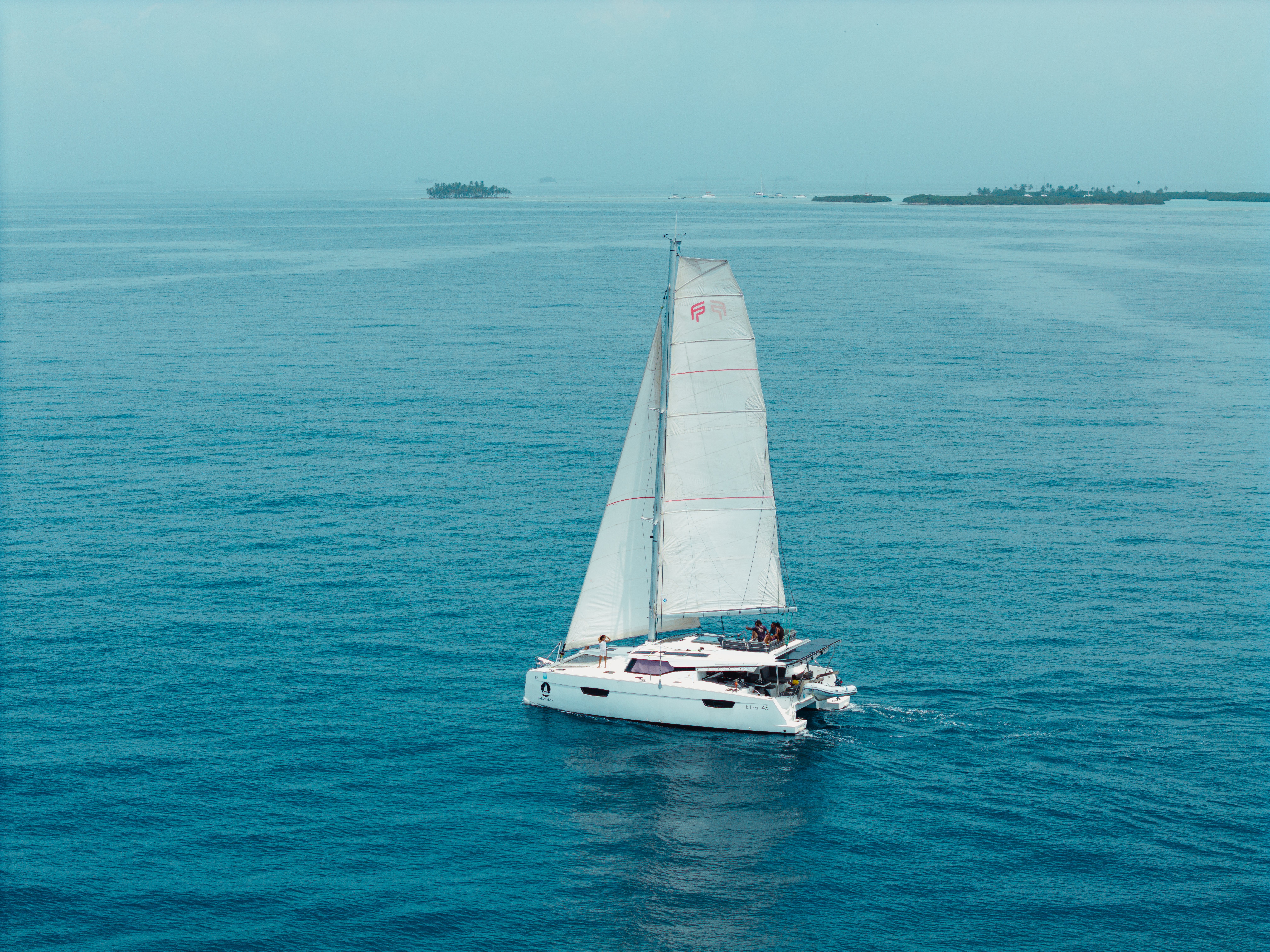 Batamaran - Catamaran in Panama