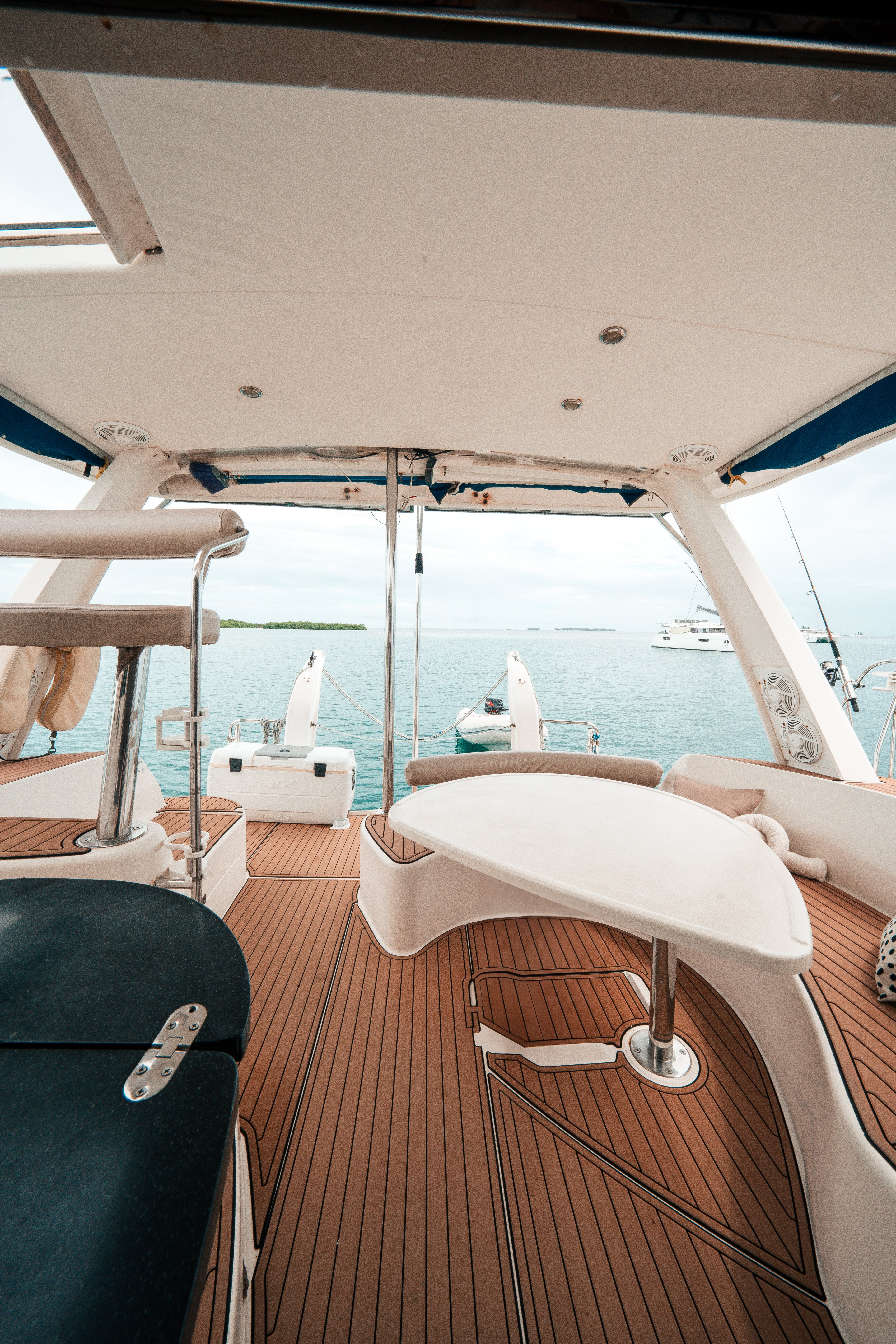 One Love - Catamaran in Panama