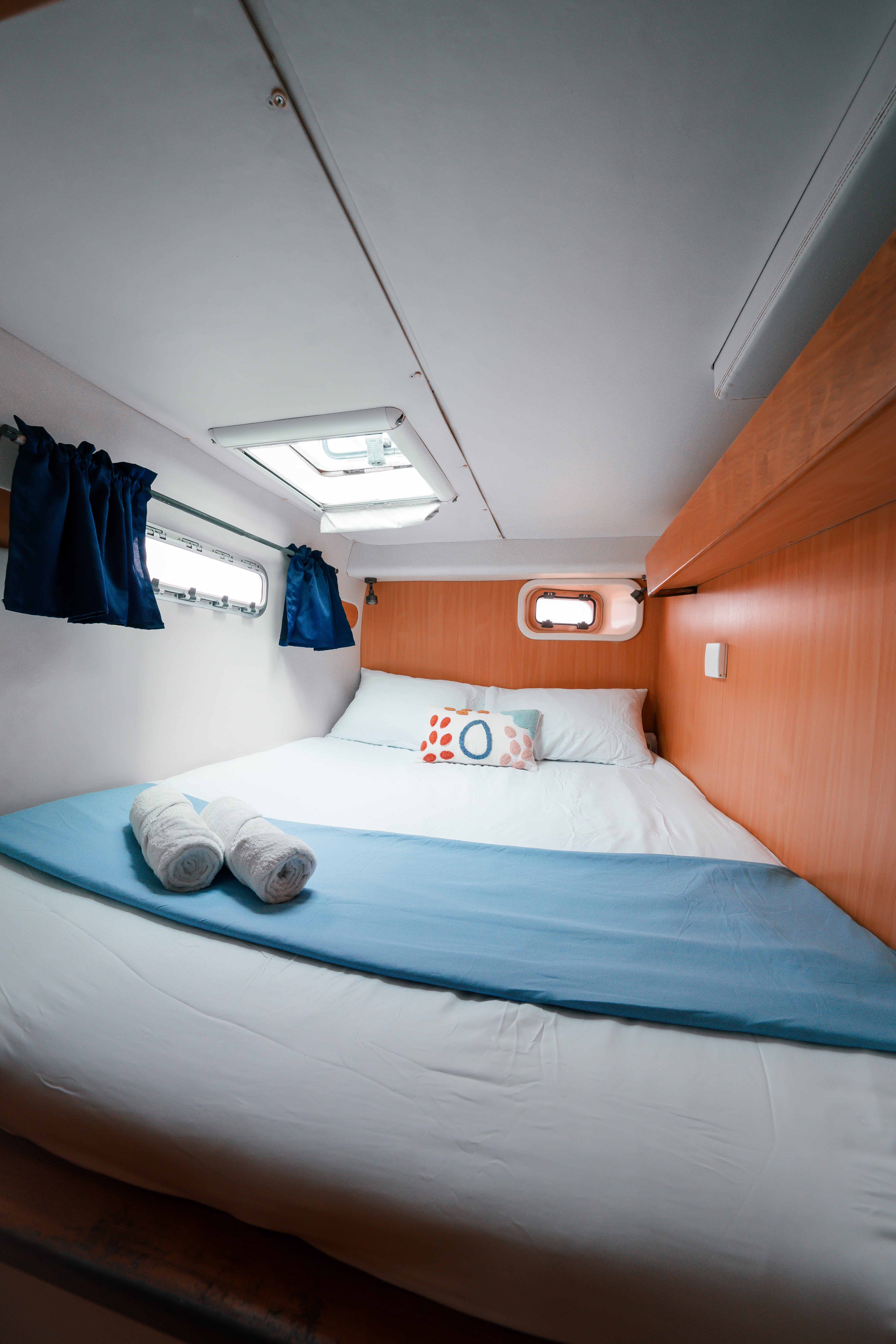 One Love - Catamaran in Panama